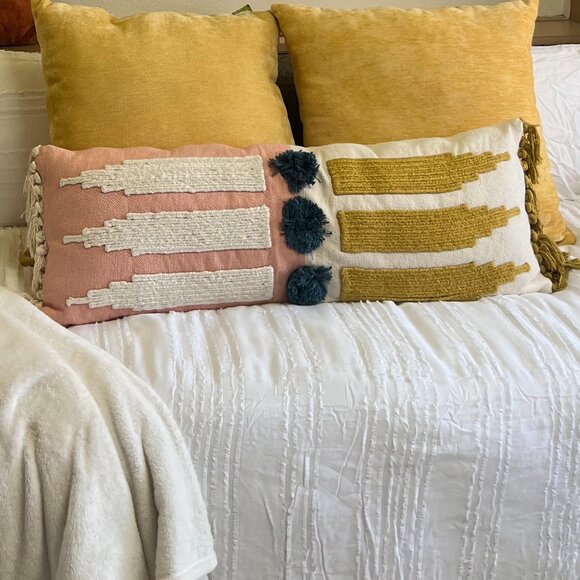 Anthropologie Textured Luciana Pillow - Picture 1 of 1